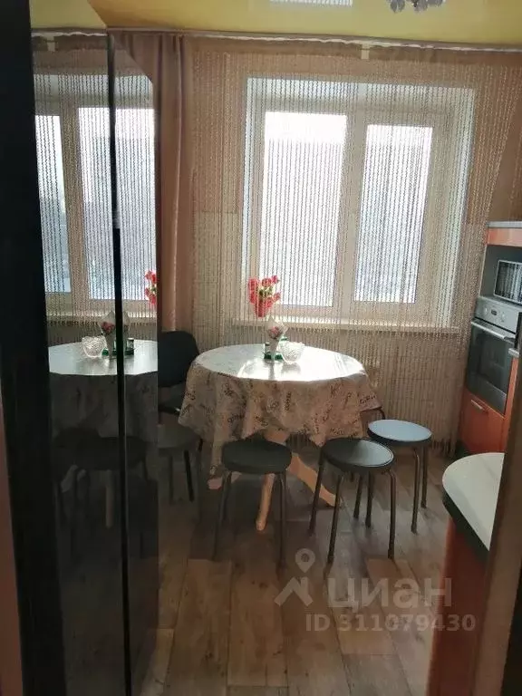 3-к кв. Татарстан, Нижнекамск просп. Химиков, 15 (66.0 м) - Фото 1