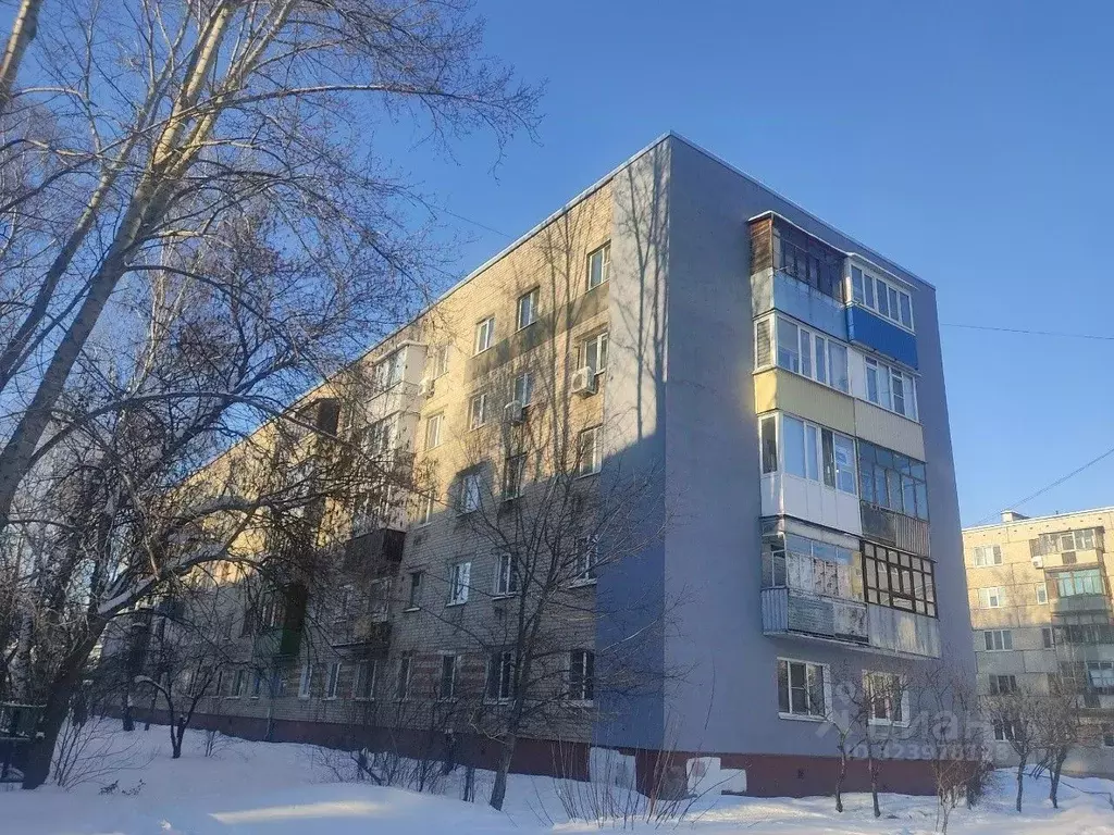 3-к кв. Пензенская область, Пенза ул. Ворошилова, 3 (50.0 м) - Фото 0