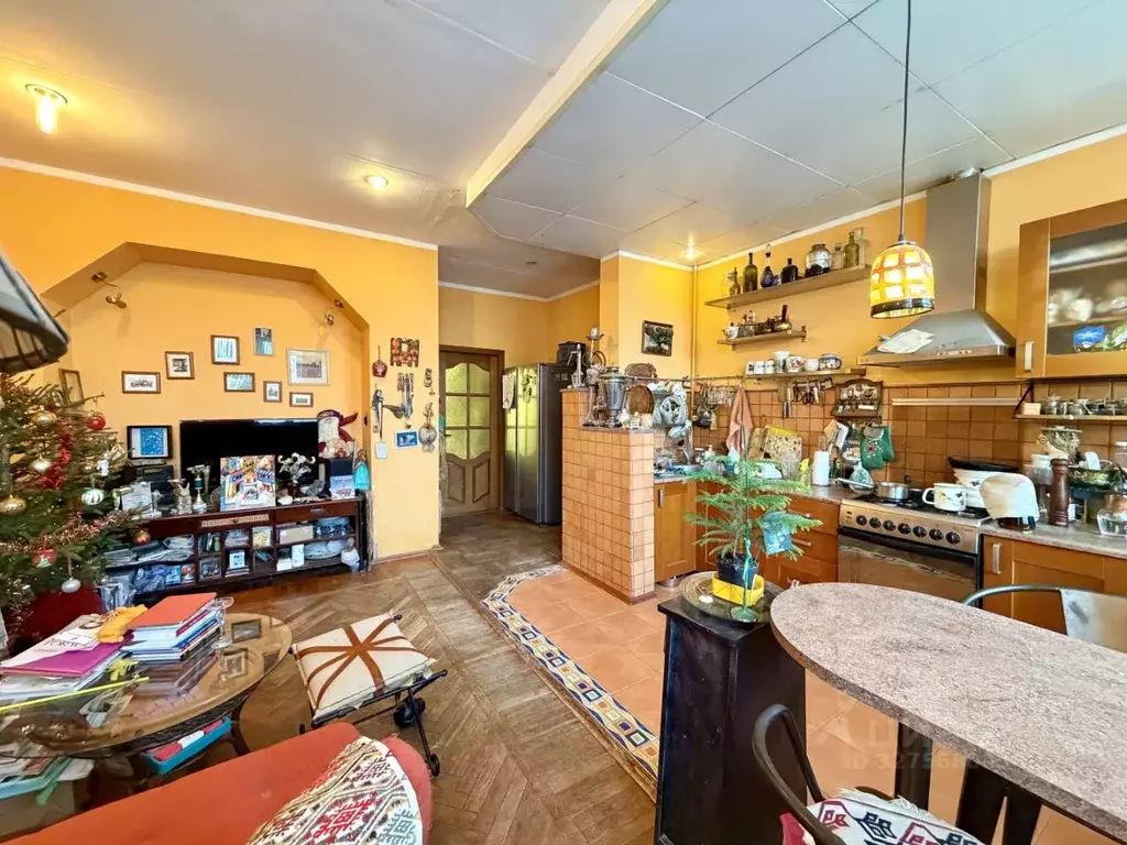 3-к кв. Нижегородская область, Нижний Новгород ул. Минина, 5 (67.0 м) - Фото 2