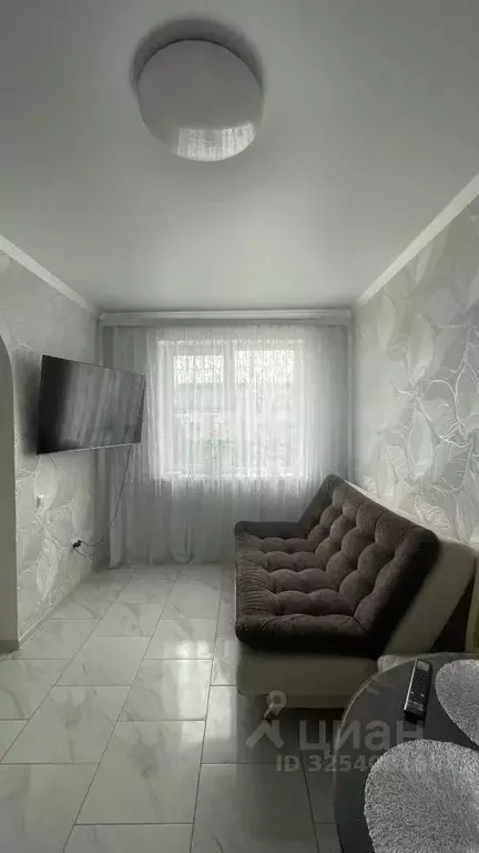 1-к кв. Краснодарский край, Кореновск ул. Дальняя, 3к8 (37.2 м) - Фото 2