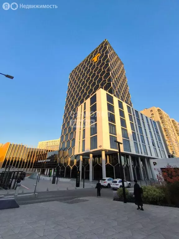 2-комнатная квартира: Уфа, улица Цюрупы, 30 (74.3 м) - Фото 1