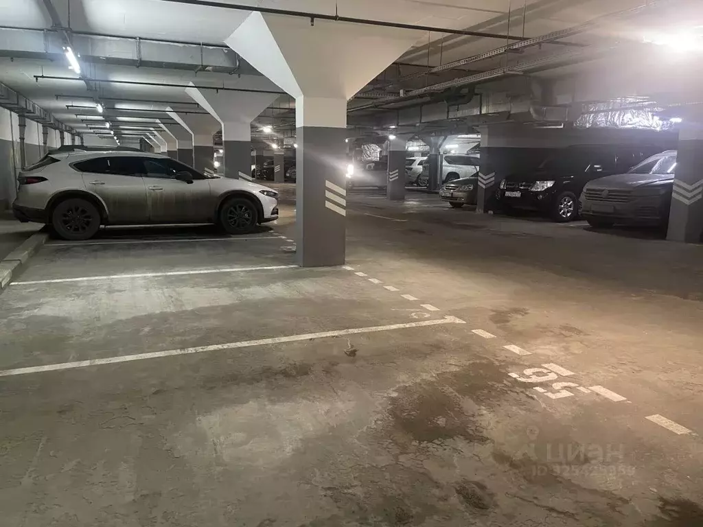 Гараж в Москва 2-я Владимирская ул., 45 (15 м) - Фото 1