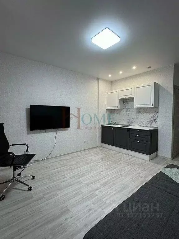 Студия Новосибирская область, Новосибирск Сухарная ул., 107/1 (28.0 м) - Фото 1