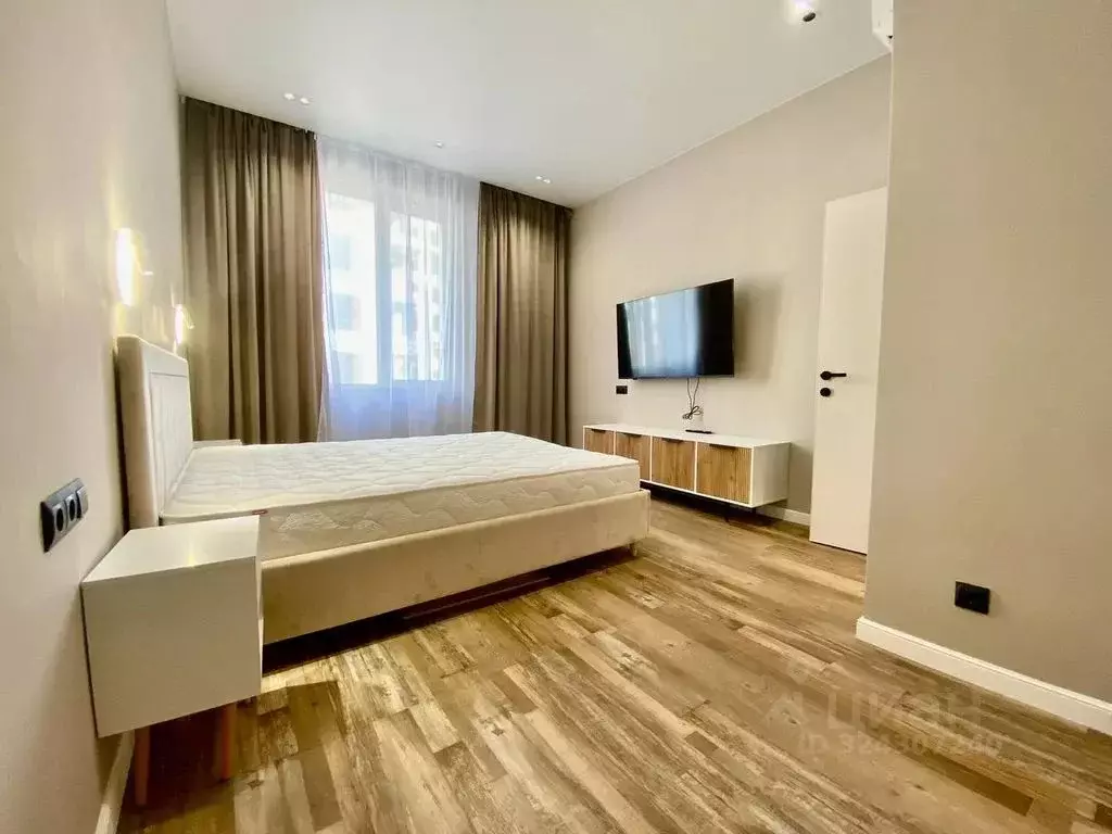 2-к кв. Татарстан, Казань ул. Галиаскара Камала, 53 (68.0 м) - Фото 1