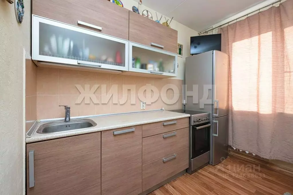 3-к кв. Новосибирская область, Новосибирский район, Краснообск рп 39 ... - Фото 2