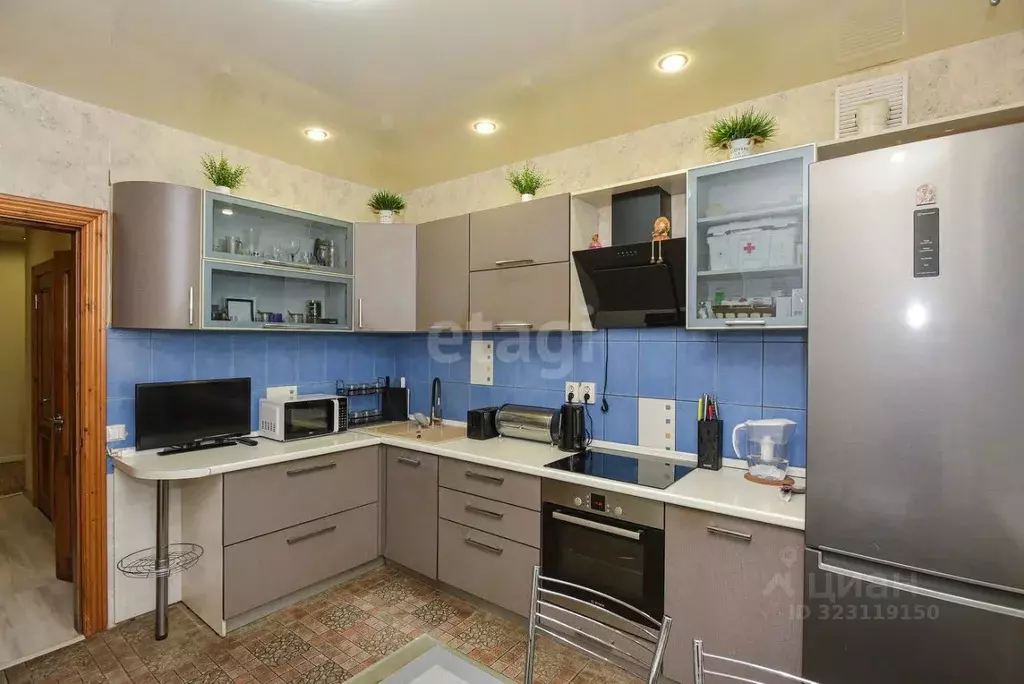 3-к кв. Воронежская область, Воронеж Ипподромная ул., 2а (81.7 м) - Фото 1