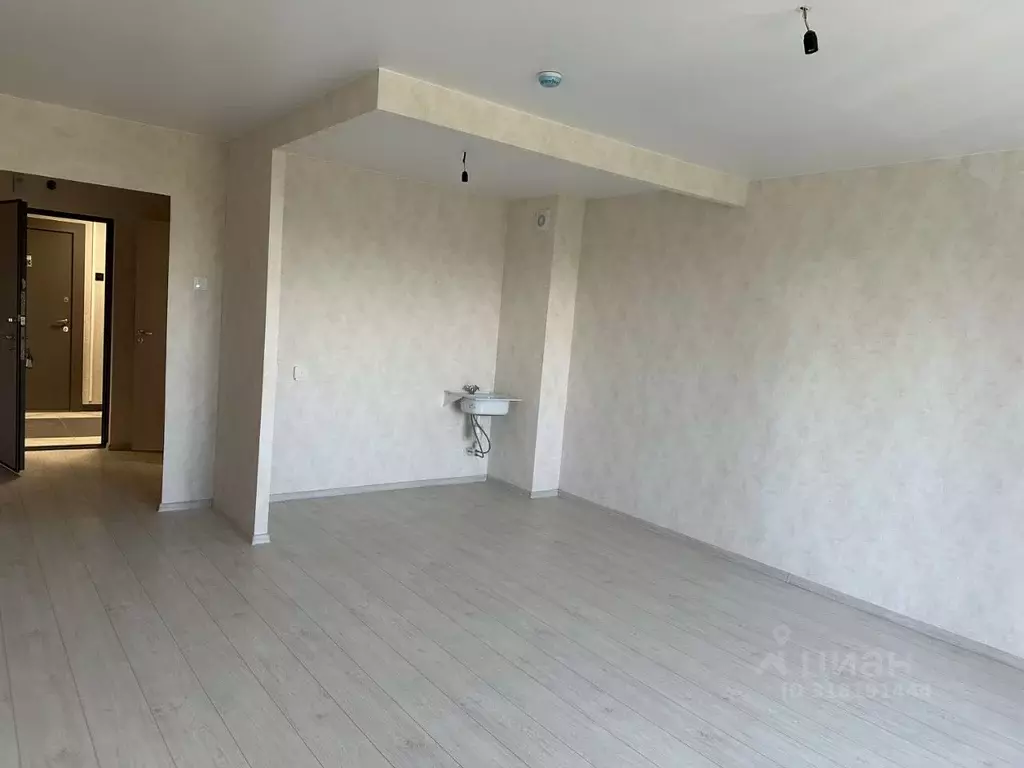Студия Красноярский край, Красноярск ул. Спандаряна, 1 (32.6 м) - Фото 1