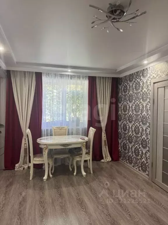 2-к кв. Крым, Белогорский район, Зуя пгт ул. Парковая, 4 (44.4 м) - Фото 1