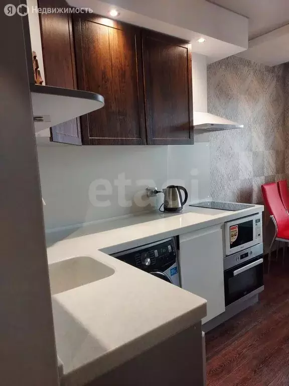 3-комнатная квартира: Томск, Водопроводная улица, 11 (66.3 м) - Фото 1