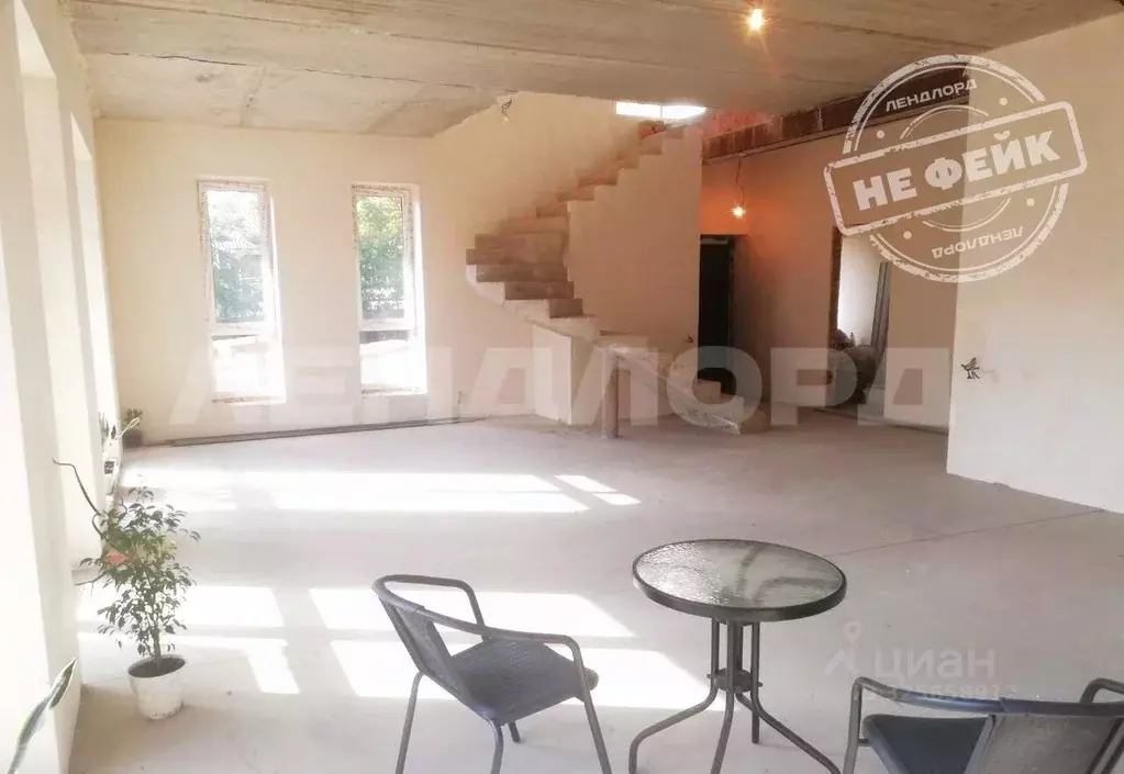 Дом в Ростовская область, Ростов-на-Дону ул. Закруткина (290 м) - Фото 1