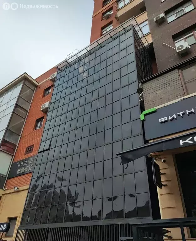 3-комнатная квартира: Махачкала, улица Юсупова, 55 (110 м) - Фото 1