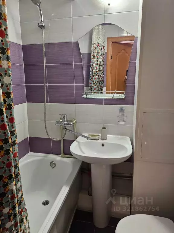 1-к кв. Самарская область, Тольятти Приморский бул., 4 (33.0 м) - Фото 1