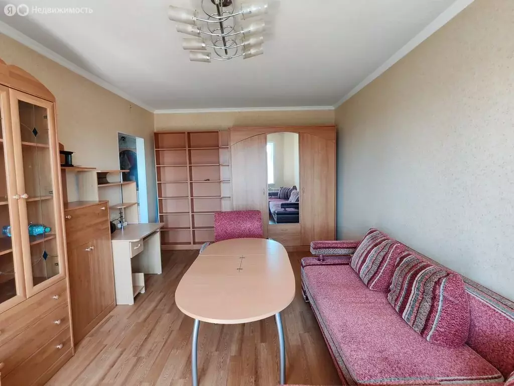 1-комнатная квартира: Омск, улица Крупской, 17/3 (37 м) - Фото 0