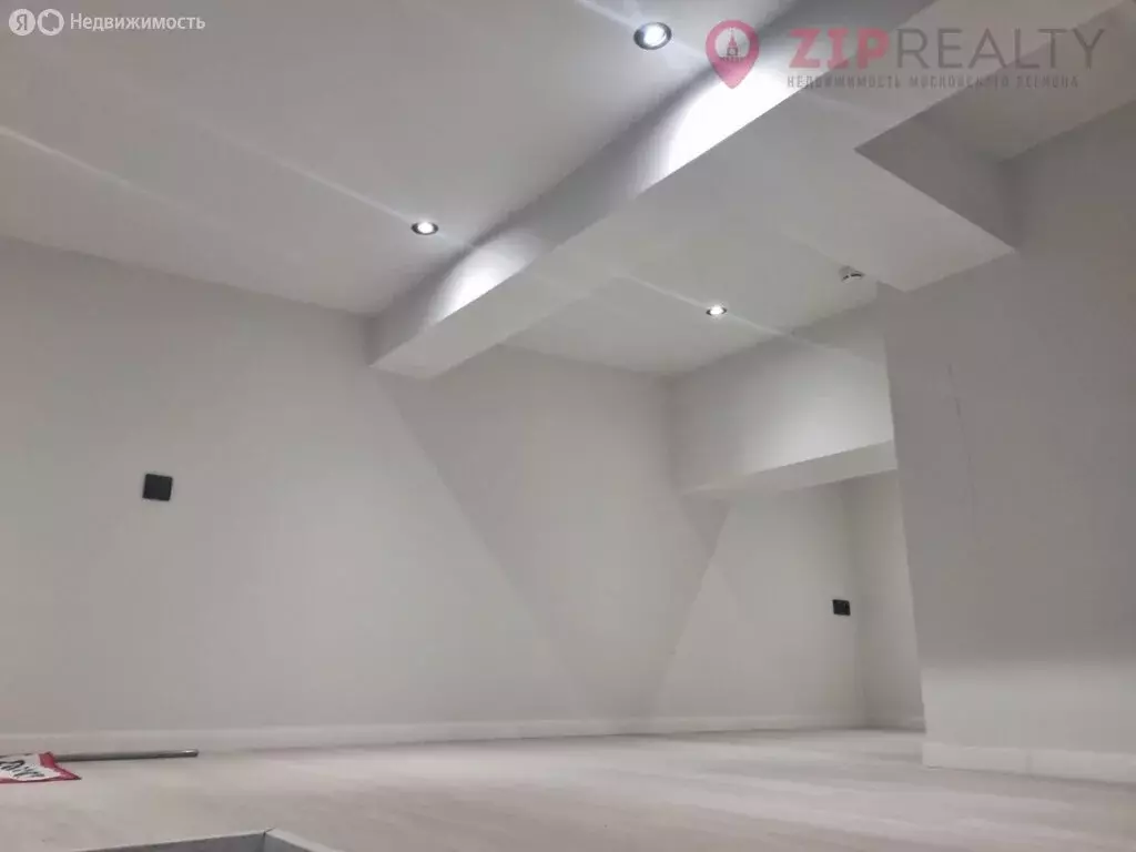 Квартира-студия: Москва, Медовый переулок, 12 (45 м) - Фото 1