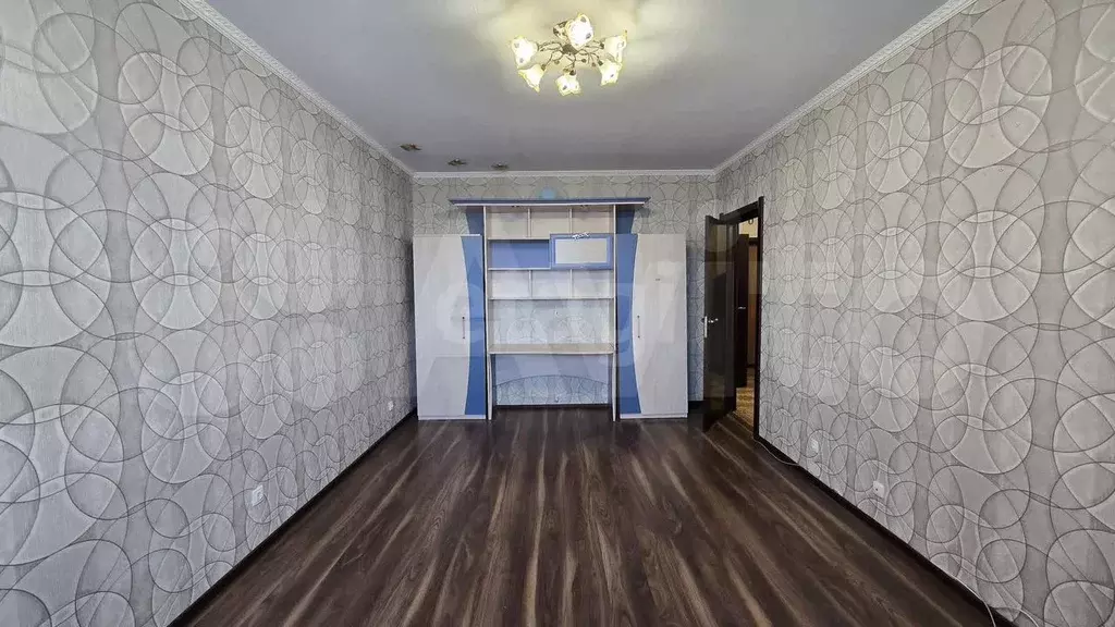 1-к. квартира, 42 м, 2/9 эт. - Фото 1