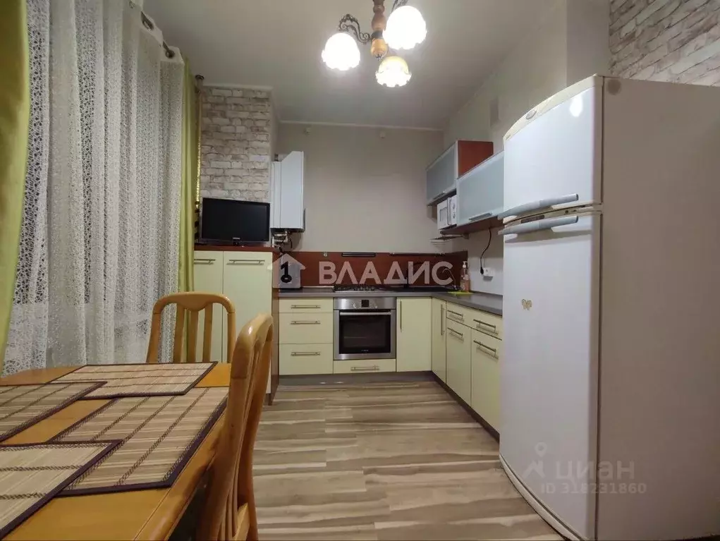 2-к кв. Калининградская область, Калининград Артиллерийская ул., 63 ... - Фото 0