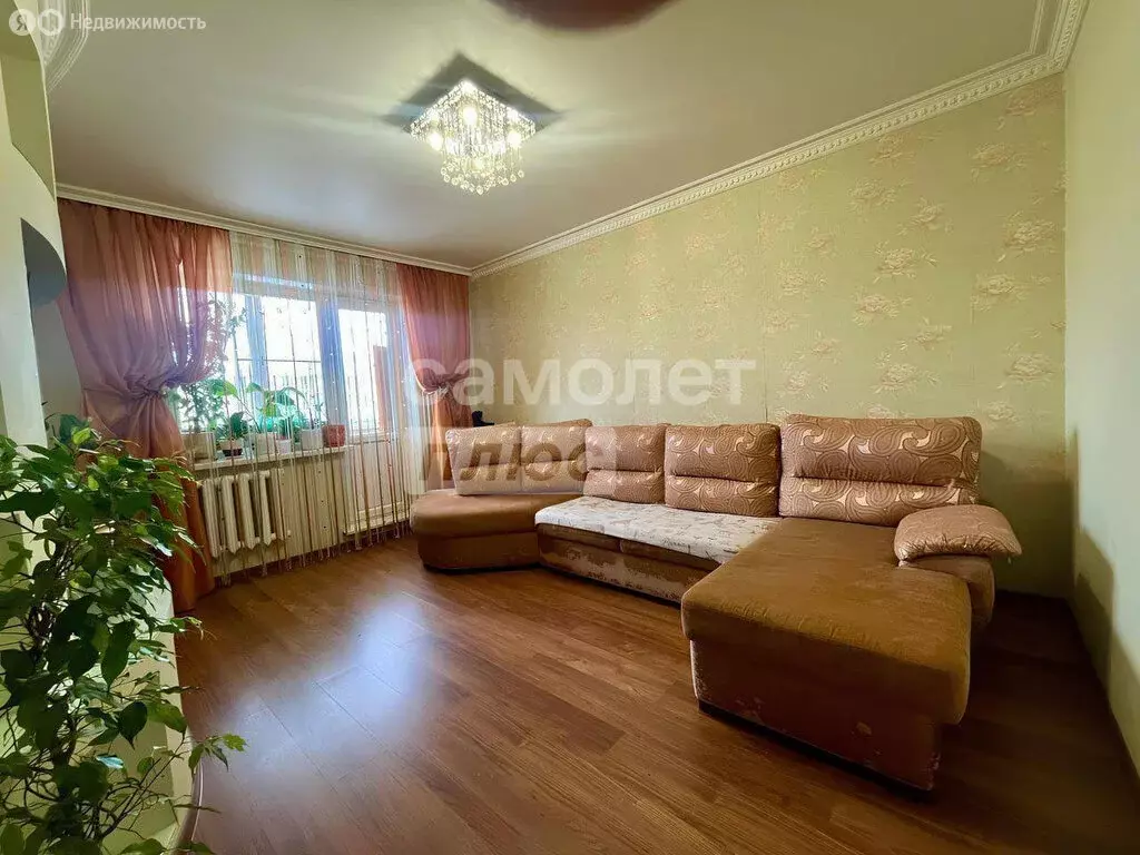 3-комнатная квартира: Липецк, улица имени С.Л. Шуминского, 15 (64 м) - Фото 1