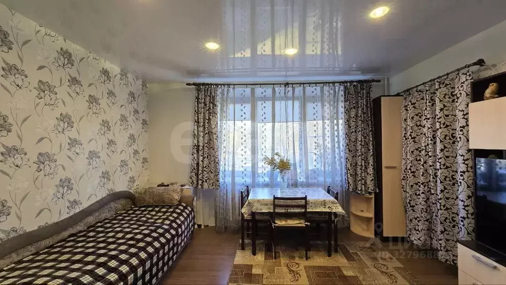 3-к кв. Ленинградская область, Кириши просп. Ленина, 9 (54.4 м) - Фото 1