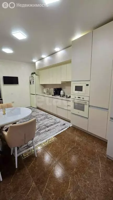 2-комнатная квартира: Новороссийск, Коммунистическая улица, 4А (96 м) - Фото 2