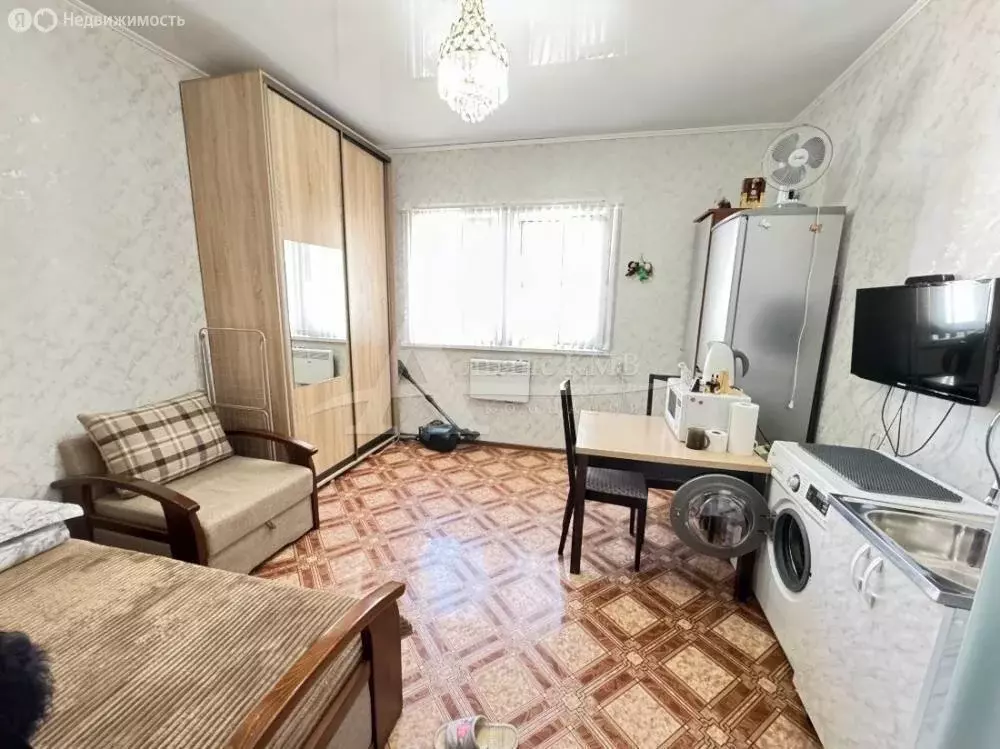 1-комнатная квартира: Кисловодск, улица Чкалова, 46 (19 м) - Фото 1