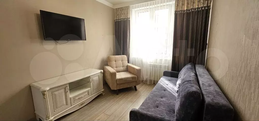 1-к. квартира, 36 м, 2/9 эт. - Фото 1