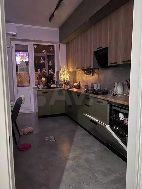 2-к. квартира, 57 м, 3/3 эт. - Фото 1