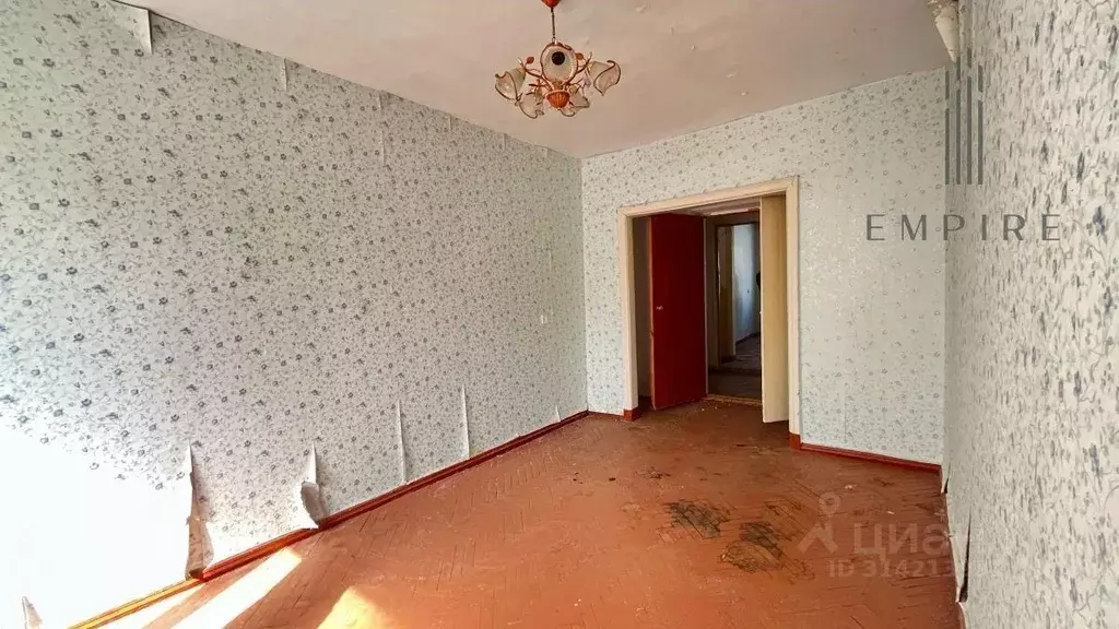 6-к кв. Чеченская республика, Грозный ул. Каменщиков, 10 (100.0 м) - Фото 0