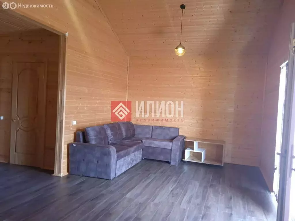Дом в Севастополь, улица 2-я Линия (68 м) - Фото 2