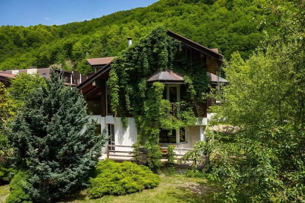 Дом в Краснодарский край, Сочи с. Эстосадок, ул. Переселенческая (250 ... - Фото 1