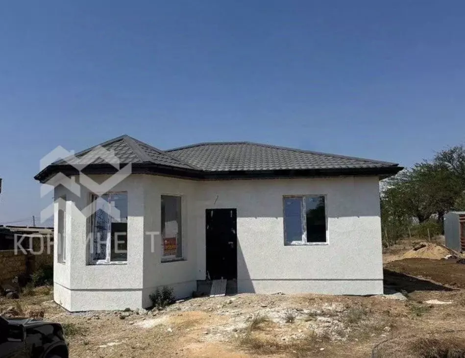 Дом в Крым, Сакский район, Лесновское с/пос, с. Владимировка ул. ... - Фото 2