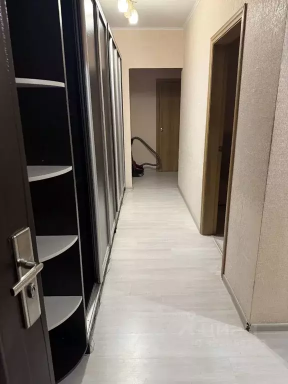 3-к кв. Курская область, Курск просп. Анатолия Дериглазова, 55 (79.0 ... - Фото 2