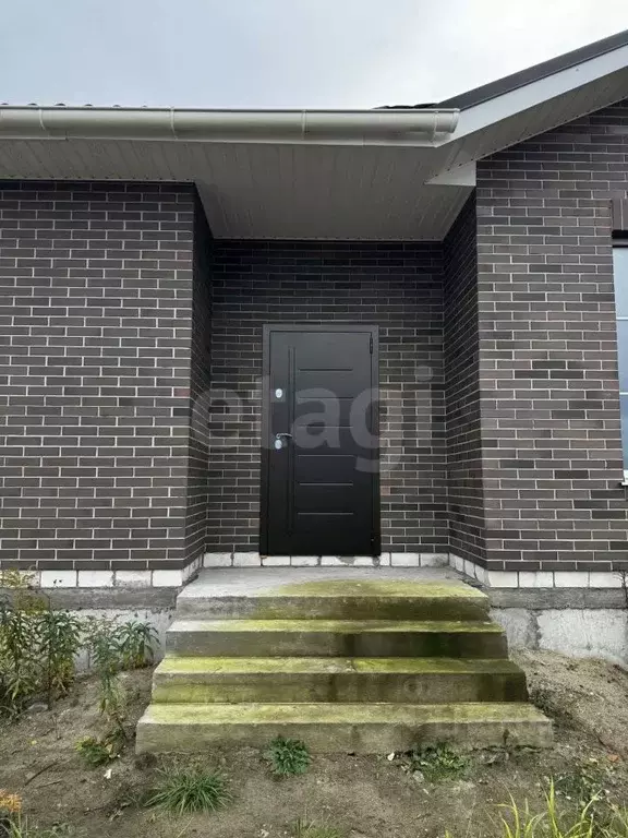 Дом в Брянская область, Брянский район, Отрадненское с/пос, с. ... - Фото 1