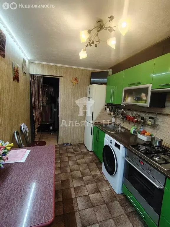 3-комнатная квартира: Азов, улица Кондаурова, 31 (64.9 м) - Фото 0