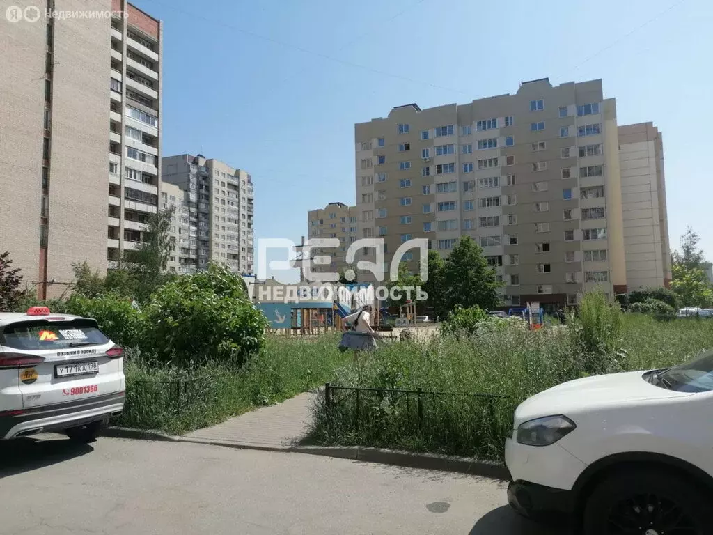 1к в 11-комнатной квартире (12.9 м) - Фото 0
