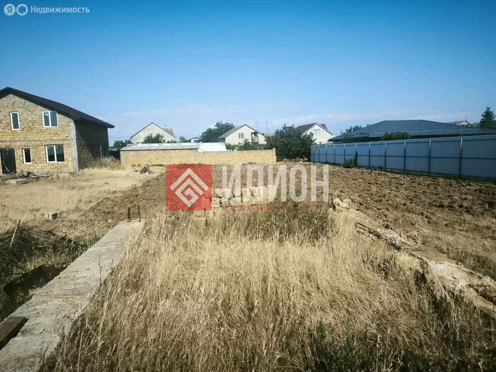 Участок в Вилино, Абрикосовая улица (8 м) - Фото 1