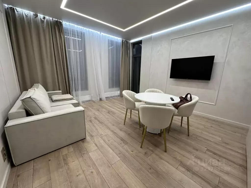 2-к кв. Татарстан, Казань ул. Алексея Козина, 8 (50.0 м) - Фото 1