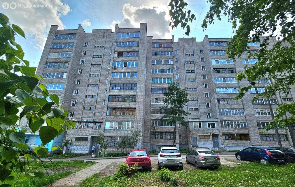 3-комнатная квартира: Киров, улица Андрея Упита, 8 (61 м) - Фото 0