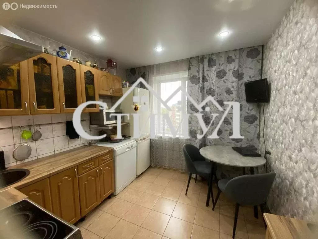 3-комнатная квартира: Абакан, Пирятинская улица, 21Б (63 м) - Фото 1