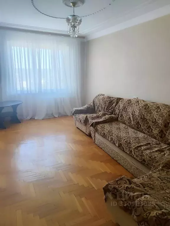 3-к кв. Кабардино-Балкария, Нальчик Кабардинская ул., 212 (75.0 м) - Фото 1