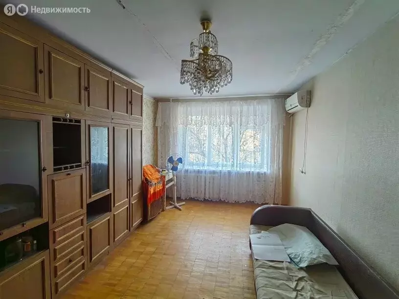 3-комнатная квартира: Волгоград, улица Тулака, 6 (62 м) - Фото 1