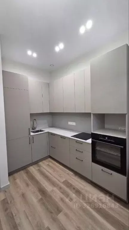 3-к кв. Москва ул. Архитектора Власова, 71к2 (63.5 м) - Фото 1