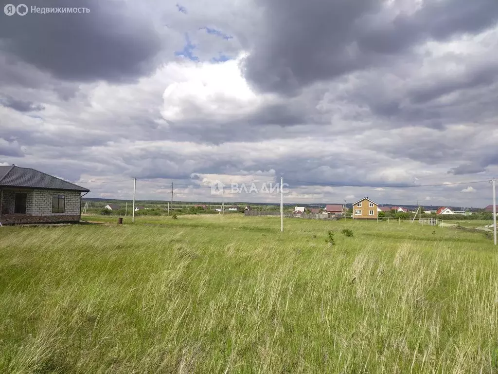 Участок в Засечный сельсовет, село Лебедёвка, Малая улица, 5 (10 м) - Фото 1