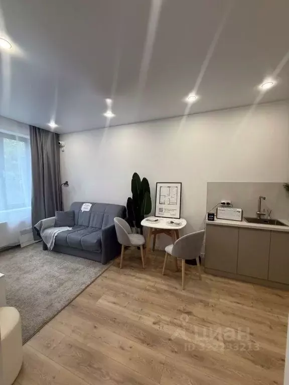 2-к кв. Свердловская область, Екатеринбург тракт Сибирский, 24Д (39.0 ... - Фото 0