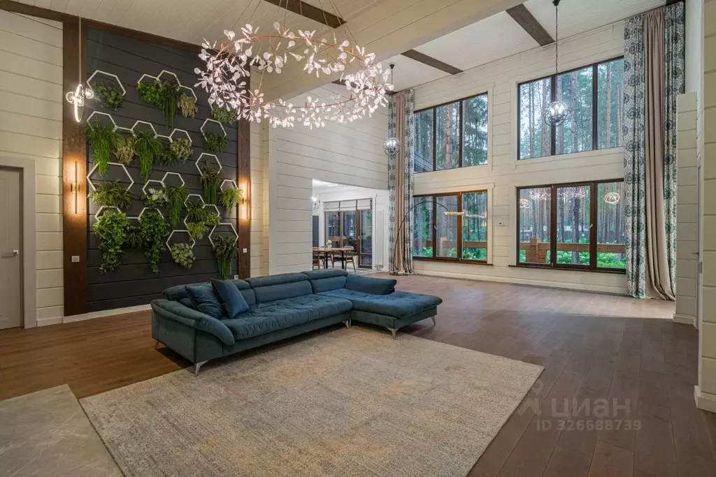 Коттедж в Ленинградская область, Всеволожск Солнечный Бор кп,  (290 м) - Фото 2