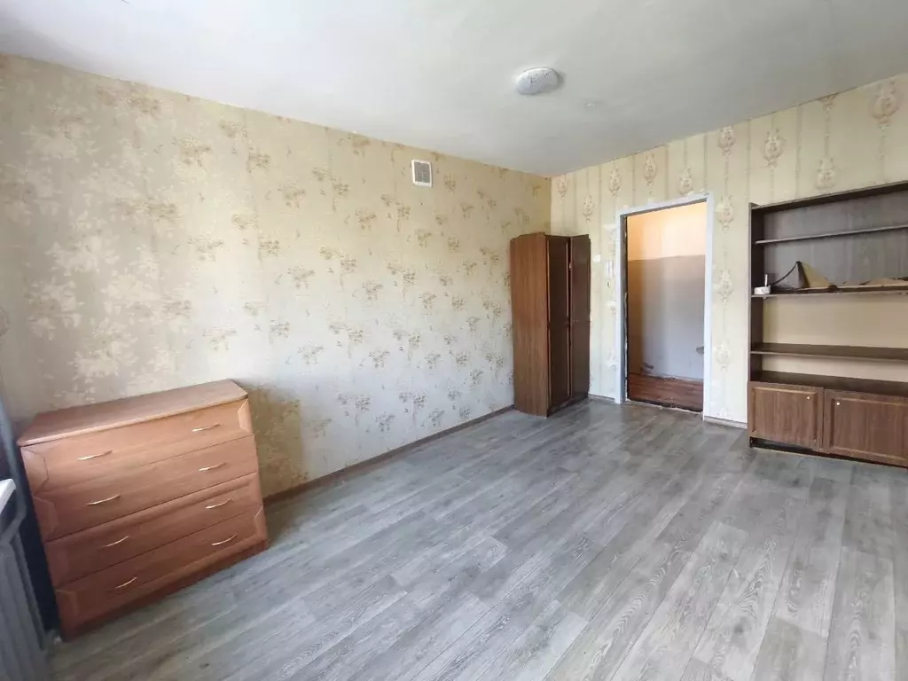 Комната Псковская область, Псков ул. Киселева, 8 (16.0 м) - Фото 2
