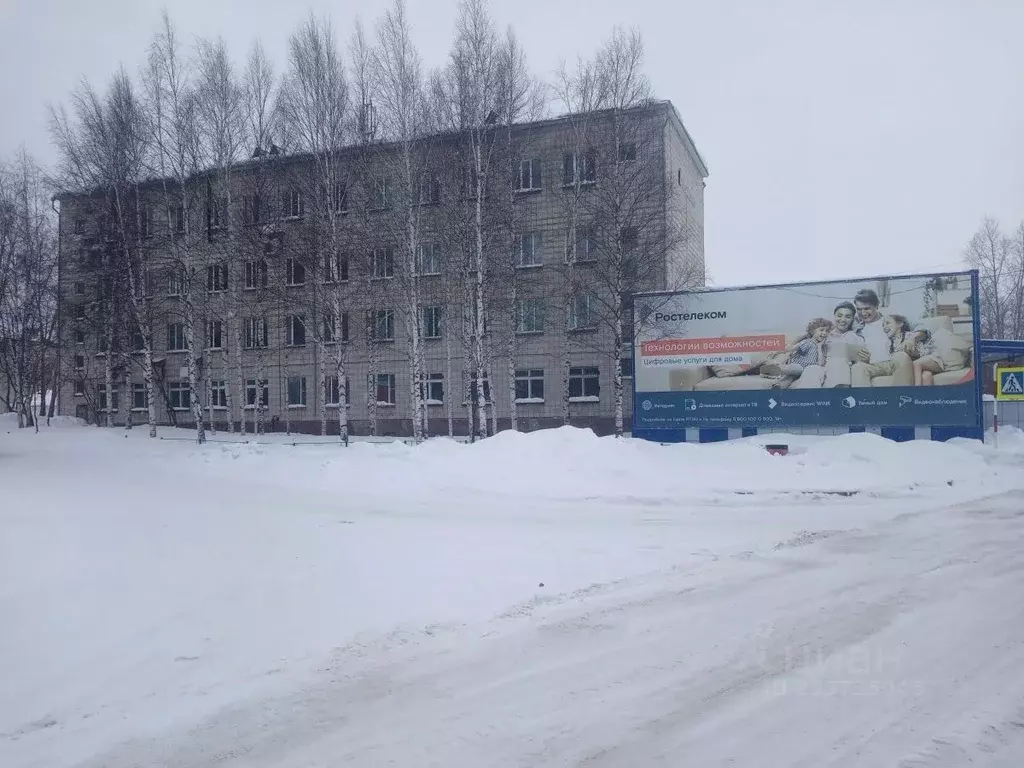 Помещение свободного назначения в Томская область, Стрежевой просп. ... - Фото 1