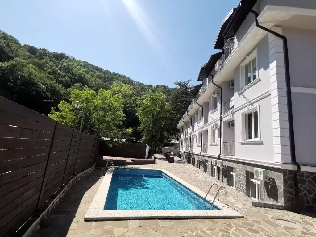 1-к кв. Краснодарский край, Сочи ул. Чекменева, 18 (15.2 м) - Фото 1