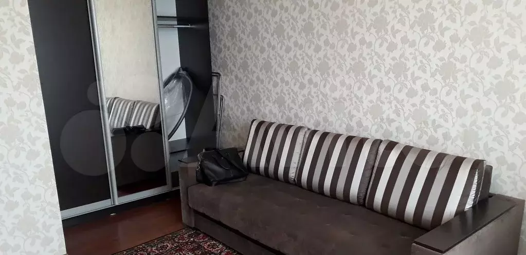 Комната 17 м в 3-к., 5/9 эт. - Фото 1