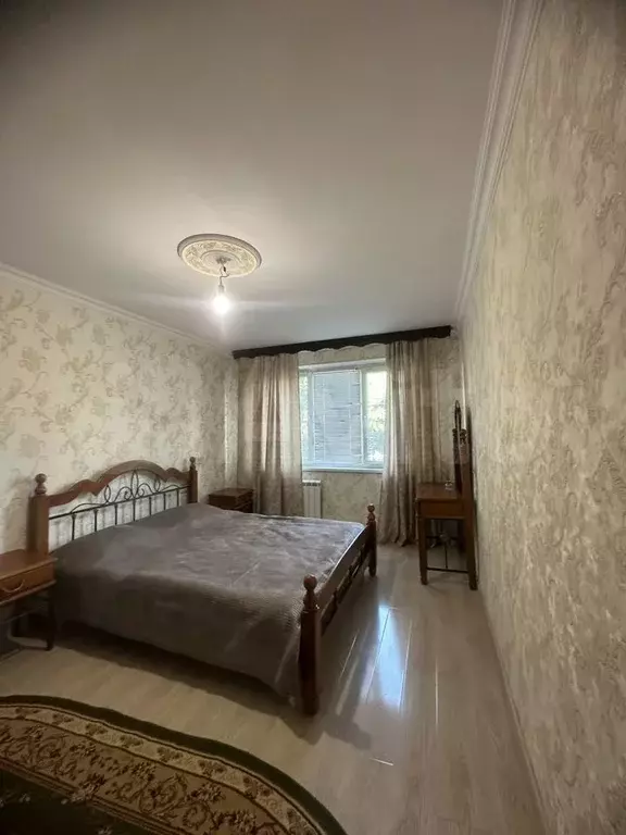 3-к. квартира, 73 м, 1/5 эт. - Фото 0