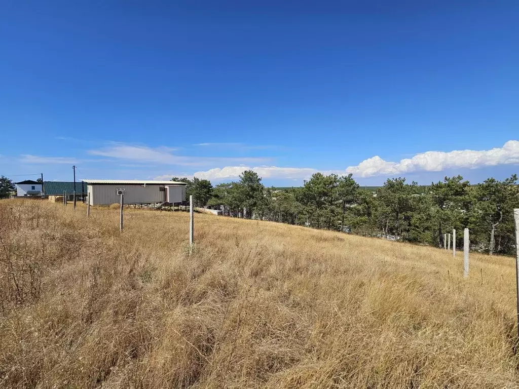 Участок в Крым, Бахчисарайский район, с. Угловое ул. Комарова, 180 ... - Фото 2